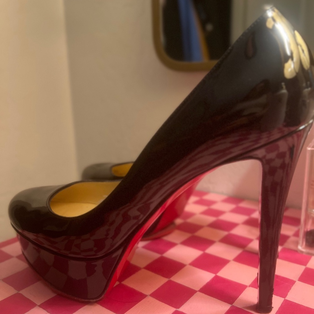 Christian Louboutin Bianca heels size 7